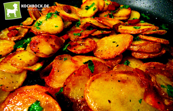 Rezept Bratkartoffeln mit Speck von KochBock.de