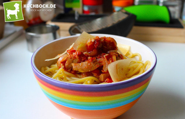 Rezept Spaghetti mit Thunfischsauce - KochBock.de